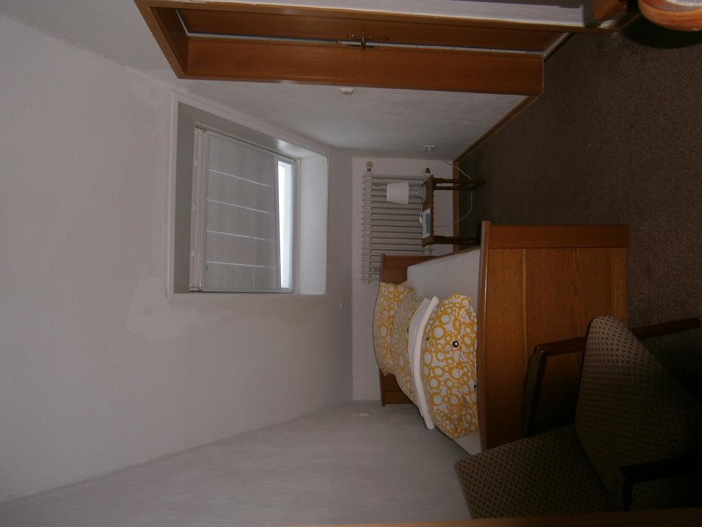 Hotel Strauss Waldbronn Habitación foto